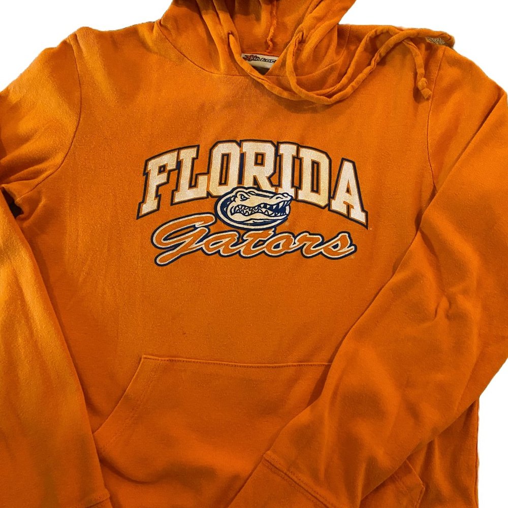 University of Florida UF 5th & Ocean Sweatshirt, Small